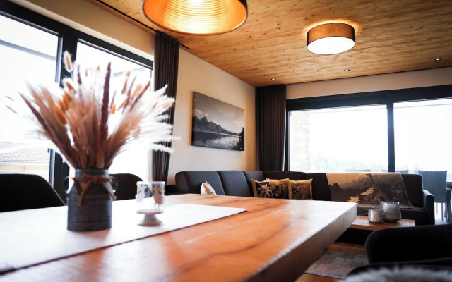 Platzhirsch First Class Living