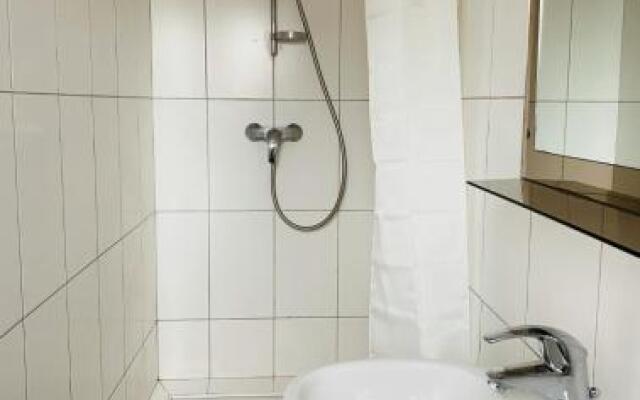 Hotel Fine