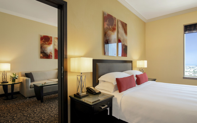 Отель Towers Rotana