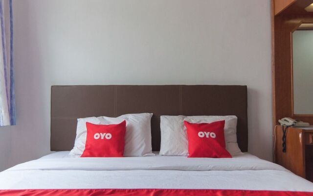 OYO 89577 Kristal Hotel
