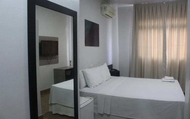 Hotel Oscar Blue