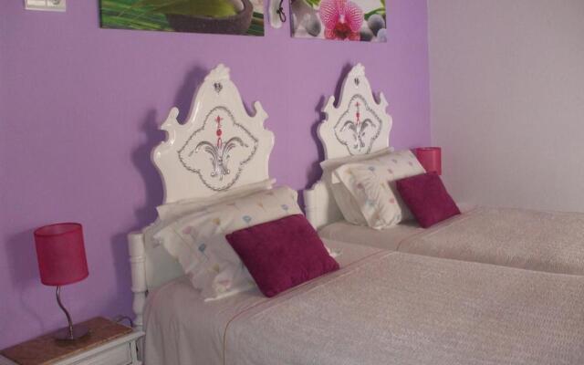 Dinas Guesthouse