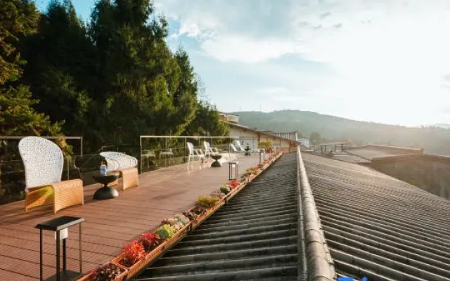 Tengchong Xitang Rehai Sulfur Hot Spring Boutique Lodge