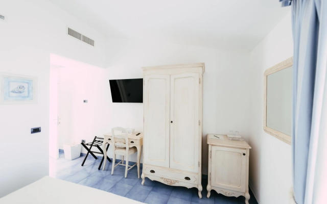 Baia Delphis Resort