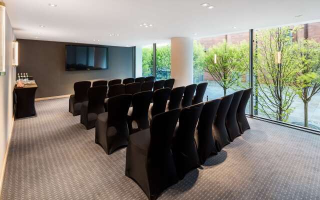 The Edwardian Manchester, A Radisson Collection Hotel