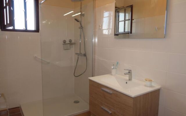 House Josette Roussillon