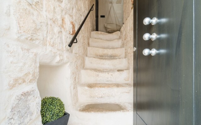 House 112 by Wonderful Italy