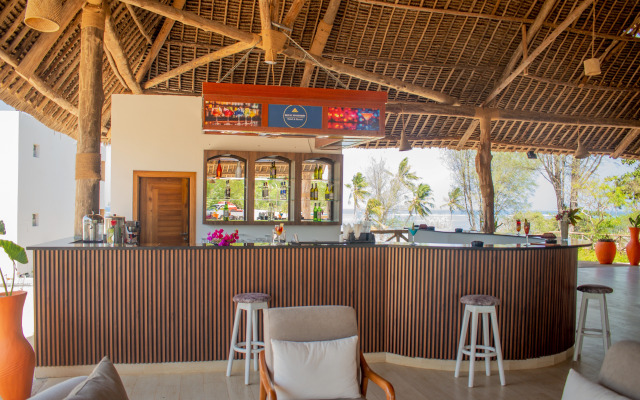 Royal Mandarin Hotel & Resort