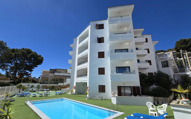 Marina Palmanova Apartamentos