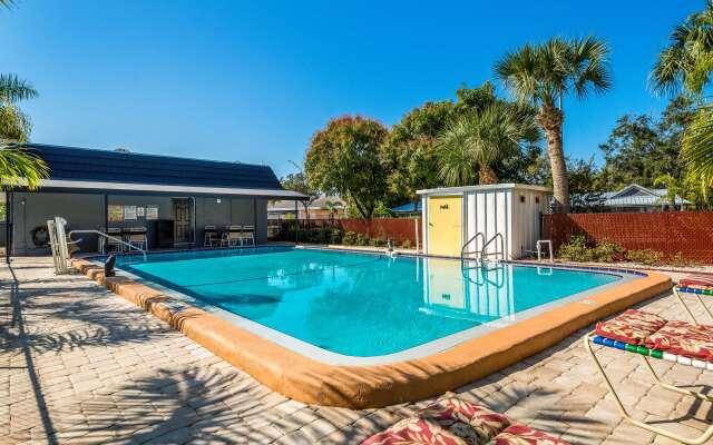 SureStay Hotel by Best Western Sarasota Lido Beach