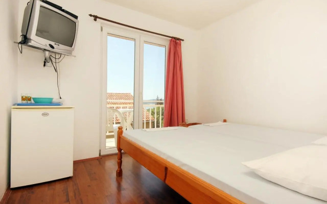 Twin Room Orebic 10192a