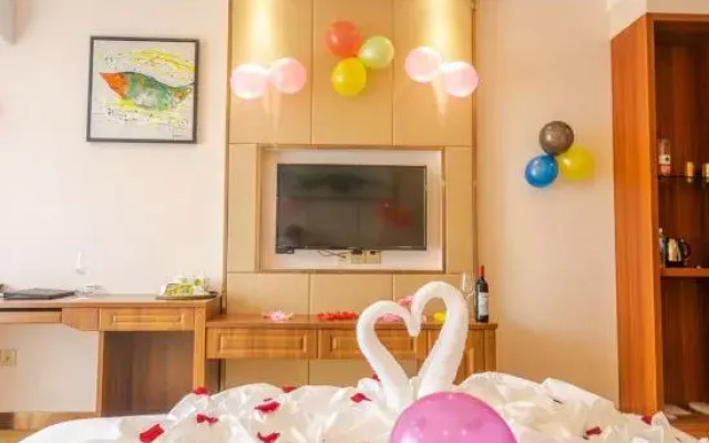 Champs Hotel