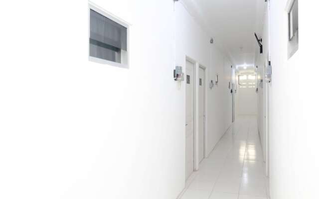 Airy Tawangsari Puri Anjasmoro EE3 5 Semarang