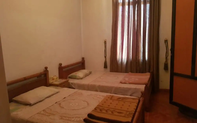 Jammal Hotel