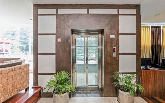 Collection O 50126 Hotel Sk Elegance