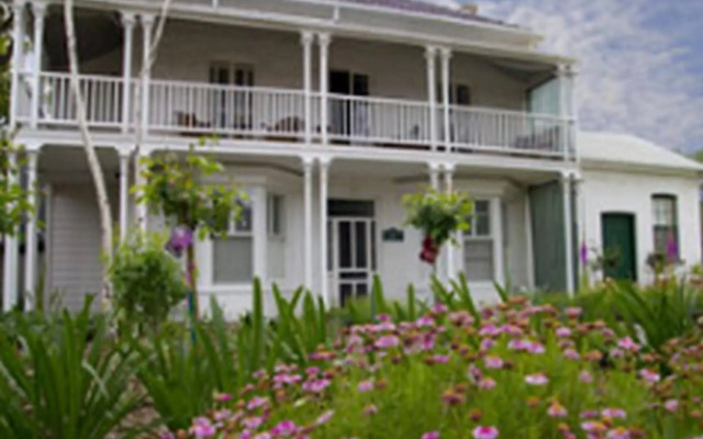 Willunga House Bed & Breakfast
