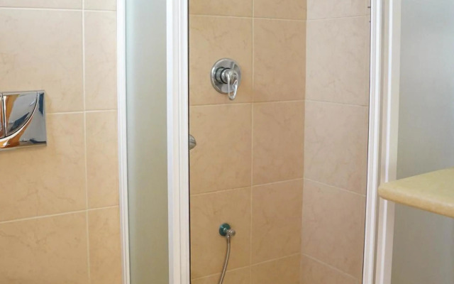 two bed room apartment 5 min walk to the beach