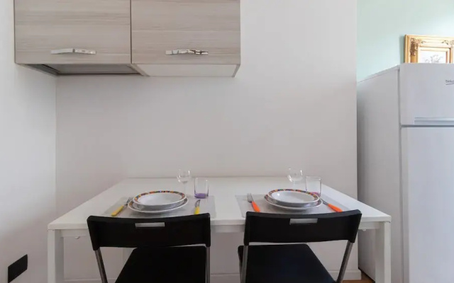 Italianway - Rosmini 11 B