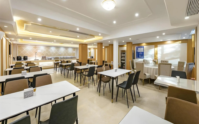 Vienna International Hotel (Fuzhou Wusi Road Store)