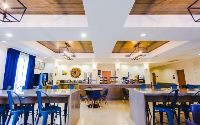 Best Western Sugarland Inn