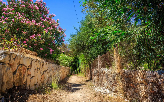 Porto Gerakas Villas