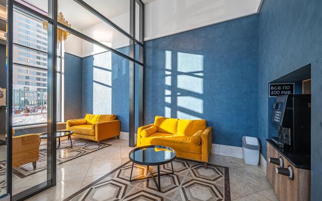 Лайт Апартаменты на улице Краснолесья 10/4