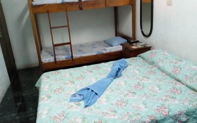 Chill Out Arenal Hostel