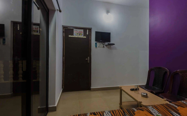 OYO StayOut Casino Palms Baga