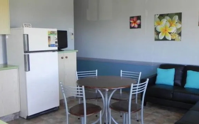 Leisure-Lee Holiday Apartments