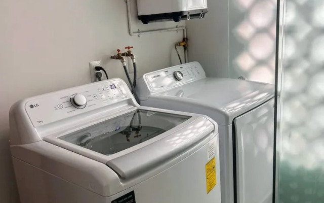 21 Wonderful Apartment Location Design Balcony AC