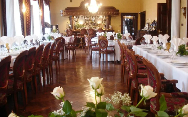 Pałac Piorunów & Spa