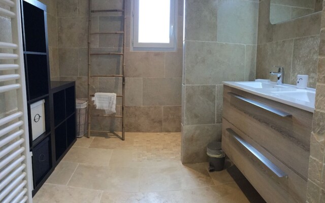 Villa Bouvino LS1-302