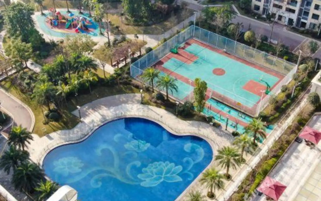Longchen Hotel