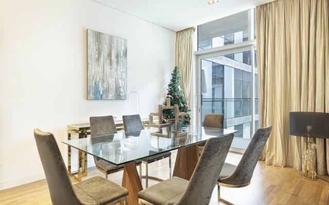 405 Building 1 City Walk