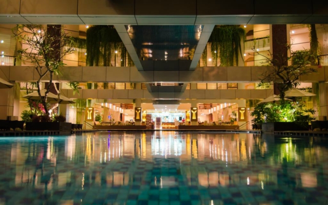 Vouk Hotel & Suites