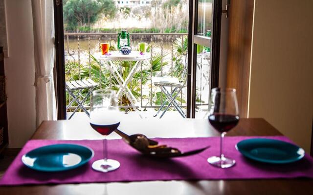 Bosa Apartments "House on the River"