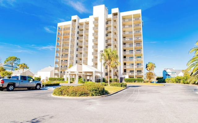 Shipwatch Surf & Yacht #301d