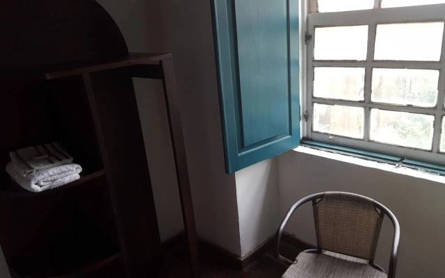 Irawo Hotel - Hostel