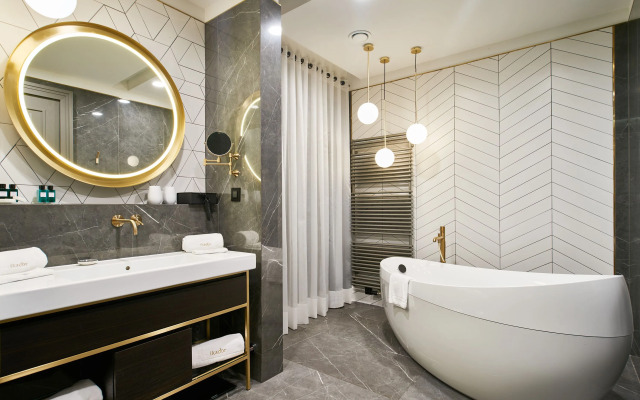 Ikador Luxury Boutique Hotel & Spa