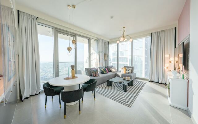 YOGI - Fabulous 2BR Apt Downtown