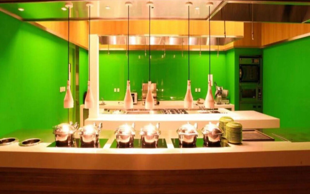 Beijing Yanxiang Tangram Hotel