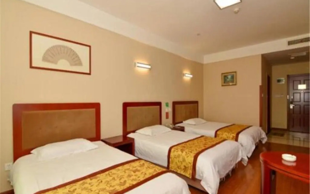 Qingdao Run Chun Lai Hotel