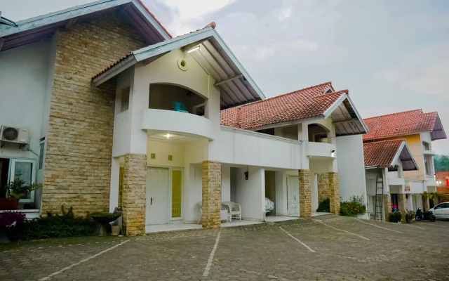 OYO 1107 Rossan Villa