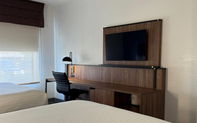 Wingate by Wyndham Indianapolis Airport-Rockville Rd.