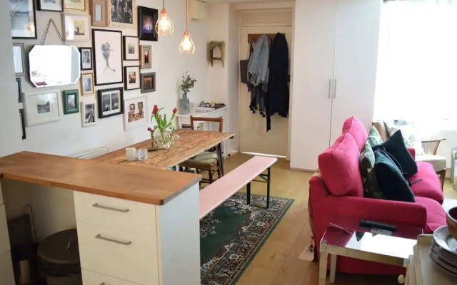 Shepherd's Bush 1 Bedroom Apartment