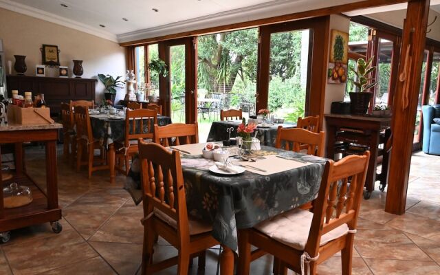 Lamor Guest House