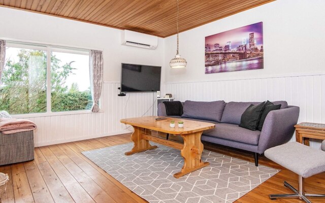 5 Person Holiday Home in Broager