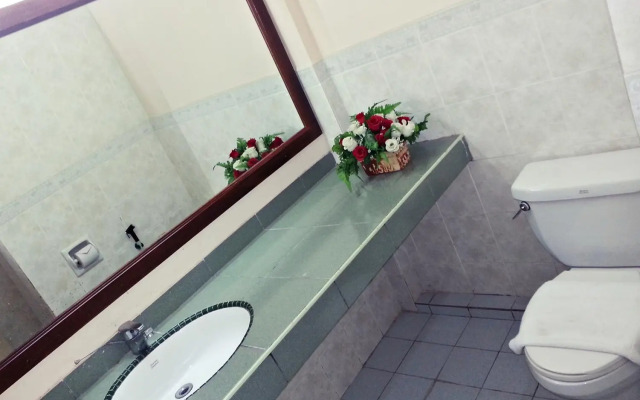 Borneo Paradise Beach Hotel