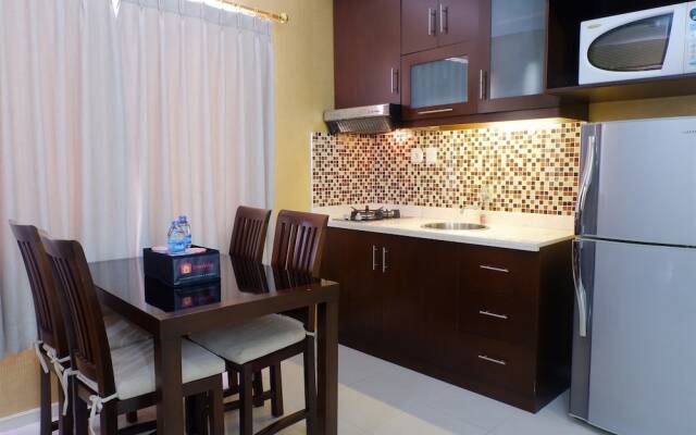 Cosmo Terrace Apartment with Direct Access to Thamrin City Mall
