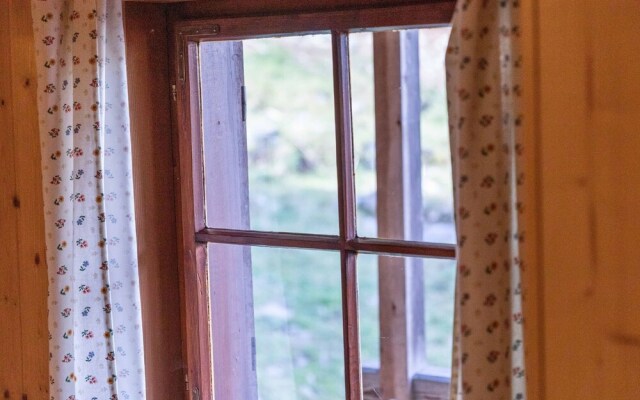 Lovely Chalet in Matrei in Osttirol With Mountain View